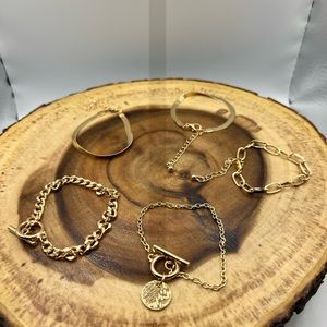 Set of 5 Gold‎ Tone Bracelets NEW